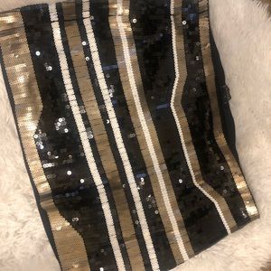 Full sequined express skirt